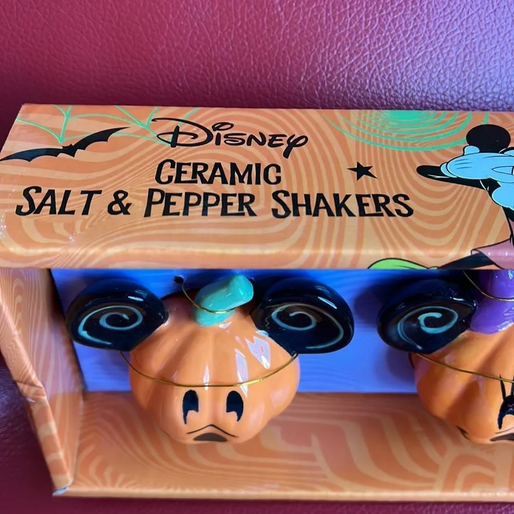 NWT Disney salt and pepper shakers